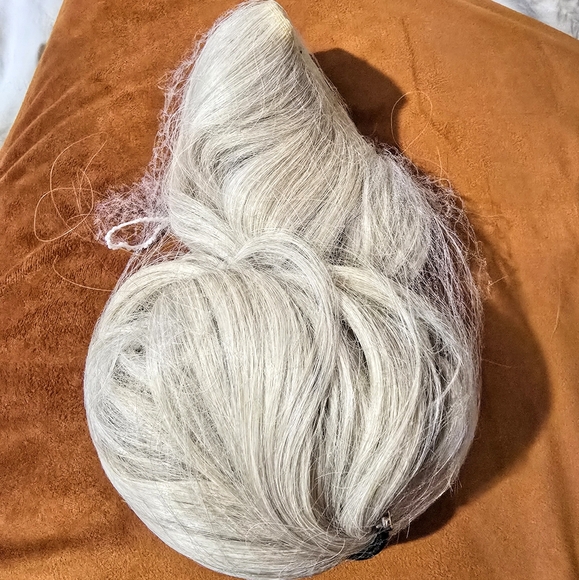 HAIR EXTENSIONS - Picture 2 of 10